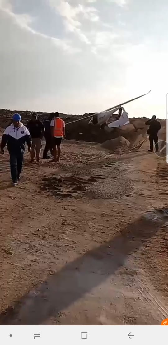 La avioneta cayó sobre una cantera. (SSP)