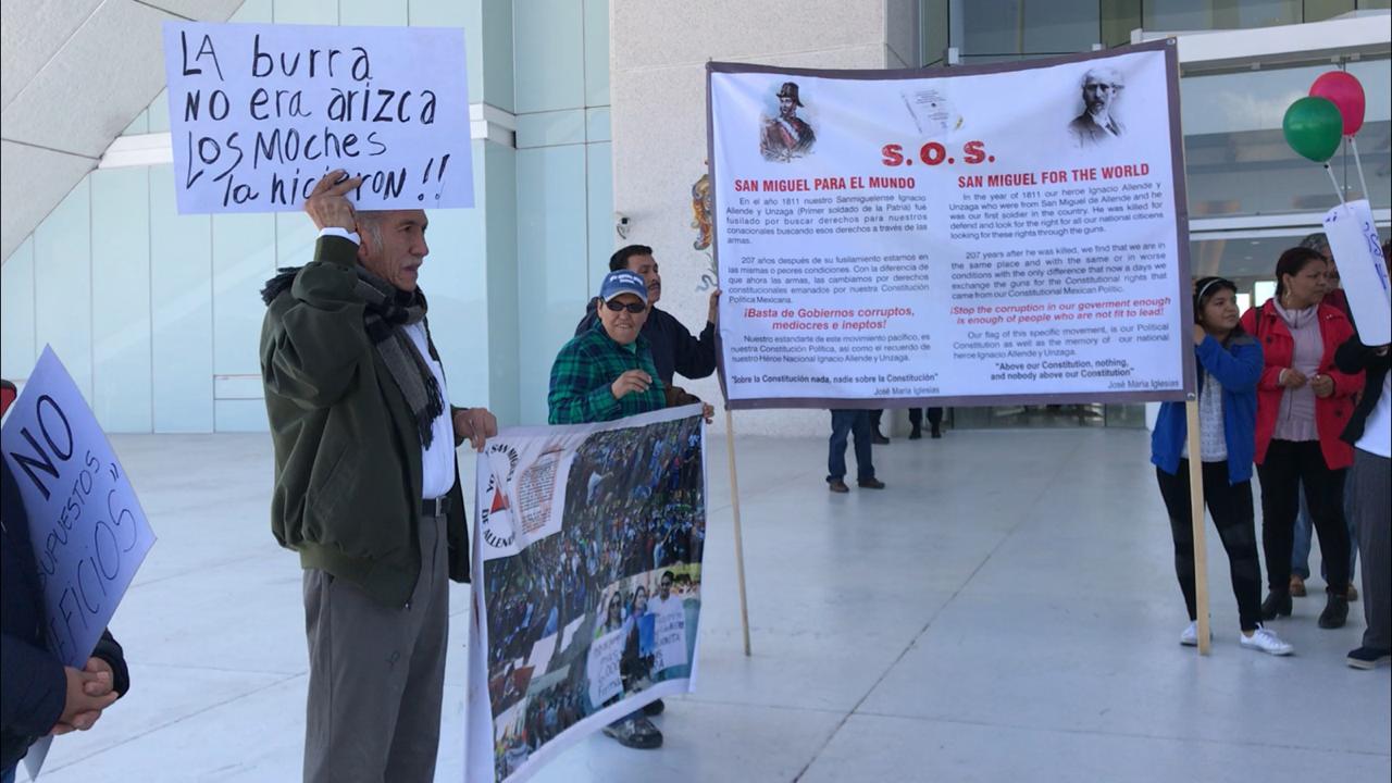 Siguen las protestas en contra de los parquímetros