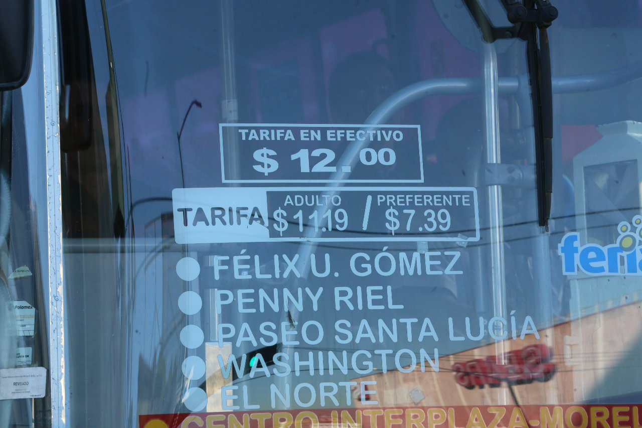 El legislador comentó que los organismos de transportistas continúan con su promoción al alza de las tarifas del transporte urbano. Foto: Leonel Rocha