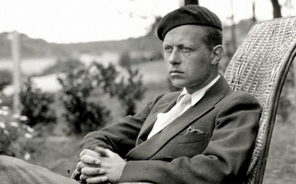 Pierre Drieu la Rochelle fue casquivano e indeciso en el amor y la política y emprendió numerosos y desgarrados romances con ideologías y mujeres