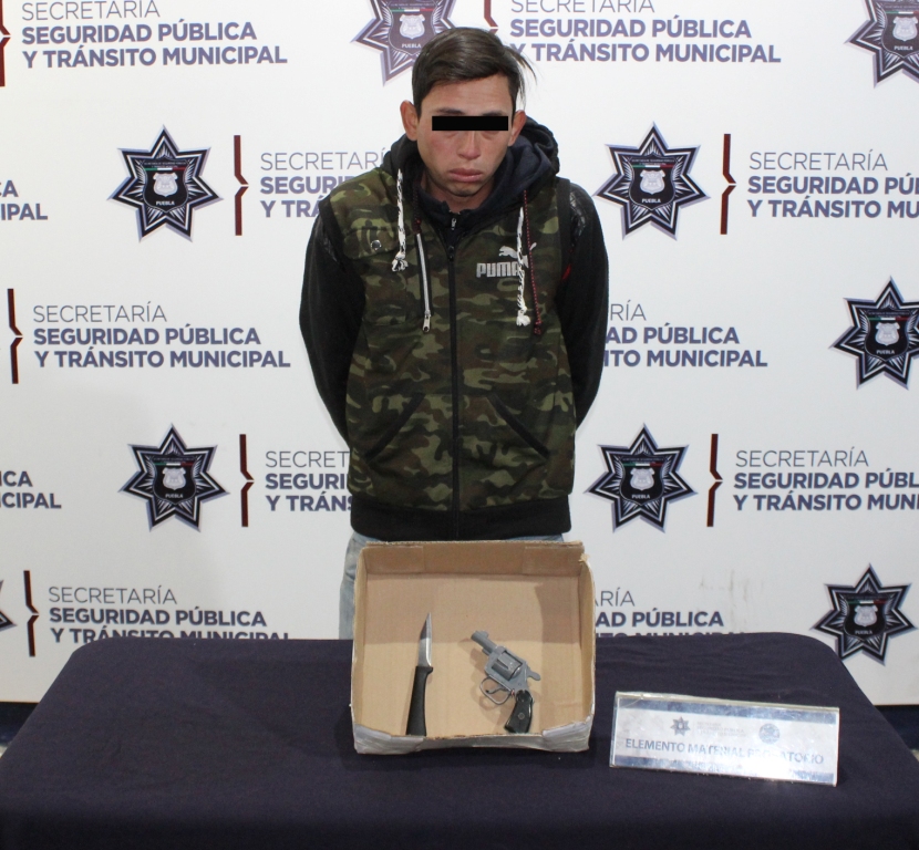 Alejandro "N." cometió faltas administrativas, por lo que fue detenido (Especial)