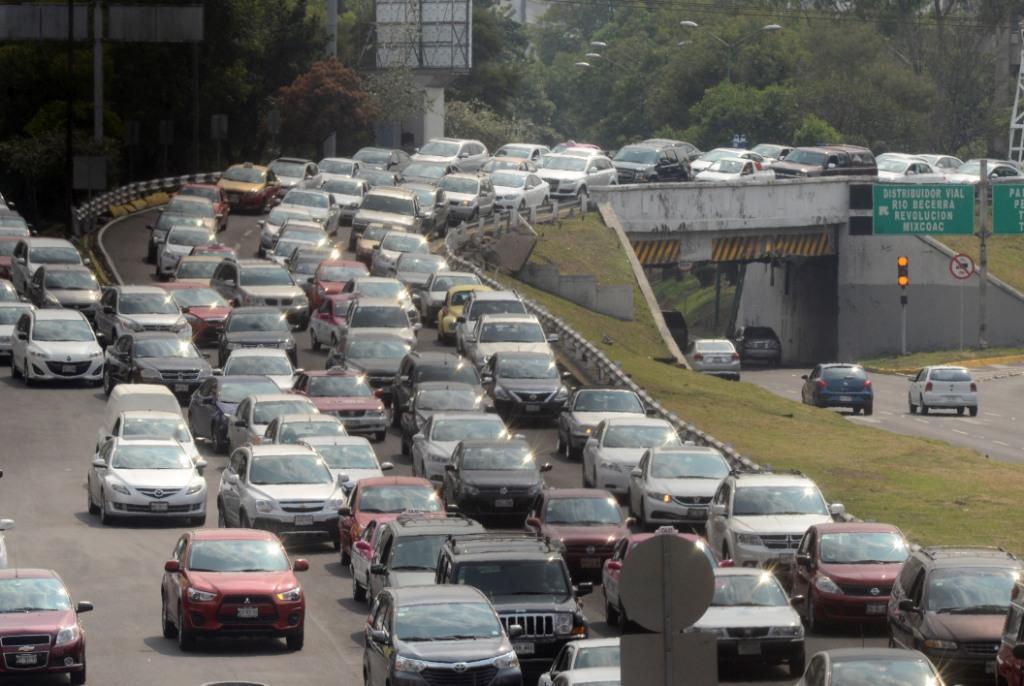 El programa Hoy No Circula aplica para autos con holograma 1, terminación de placa par. | Cuartoscuro