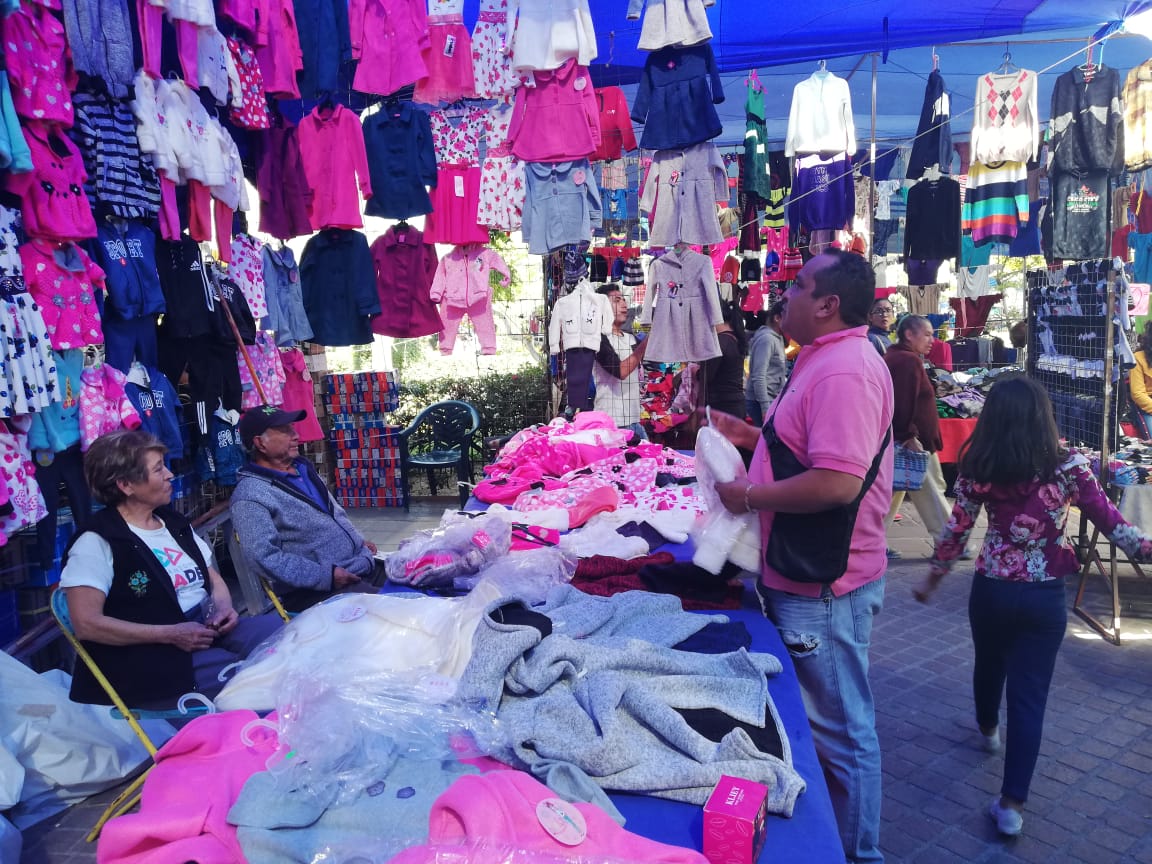 Tianguis nocturnos