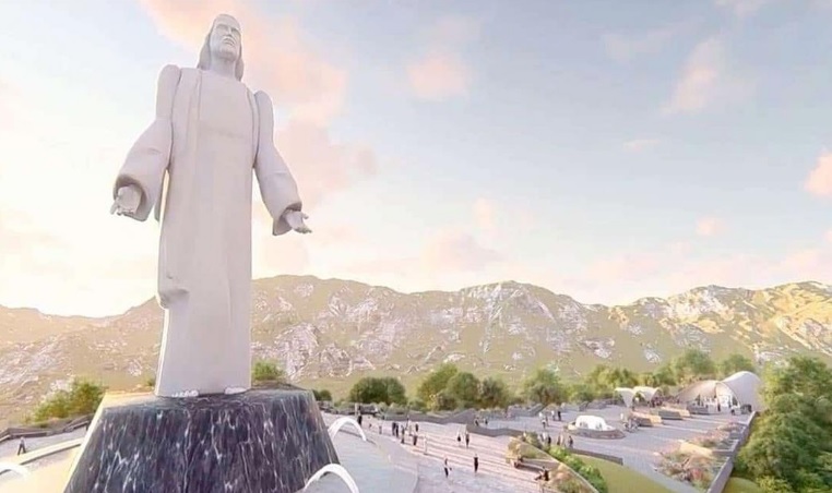 En él área donde quedará enclavado el monumento ya fue habilitado un camino para facilitar el acceso de la maquinaria.