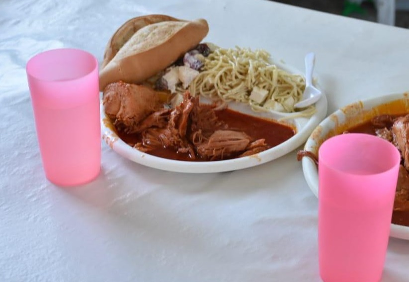 El gobierno de la CdMx también entregará pavos y pollos (Foto: @DesSocial_CDMX)