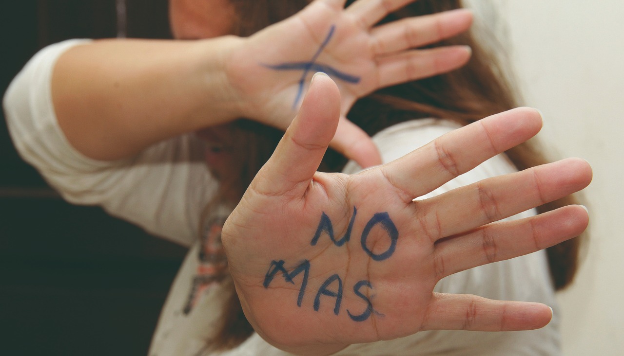 Más de 6 mil denuncias hasta noviembre se han acumulado sobre violencia familiar; al día hay 20 denuncias por este delito (Agencia Enfoque)