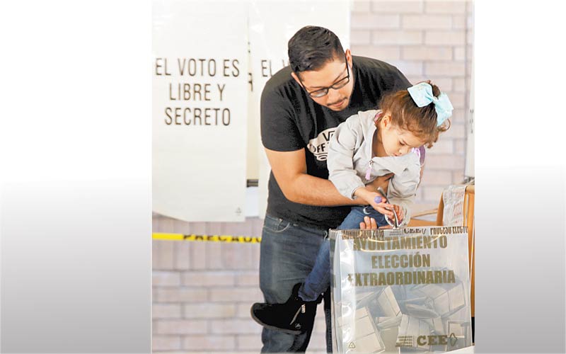Reportan abstencionismo de 33 por ciento. (Roberto Alanís)