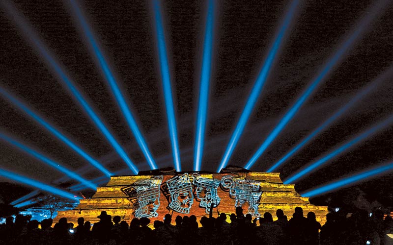 El monto adicional beneficiará eventos como Cumbre Tajín, la FIL o La Guelaguetza. (Cuartoscuro)