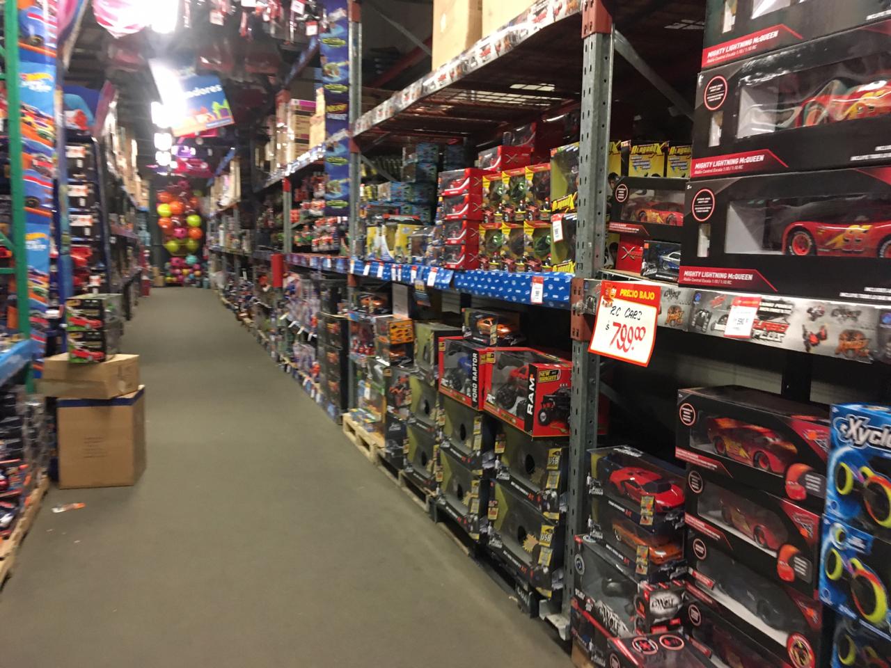 Padres se preparan para día de reyes