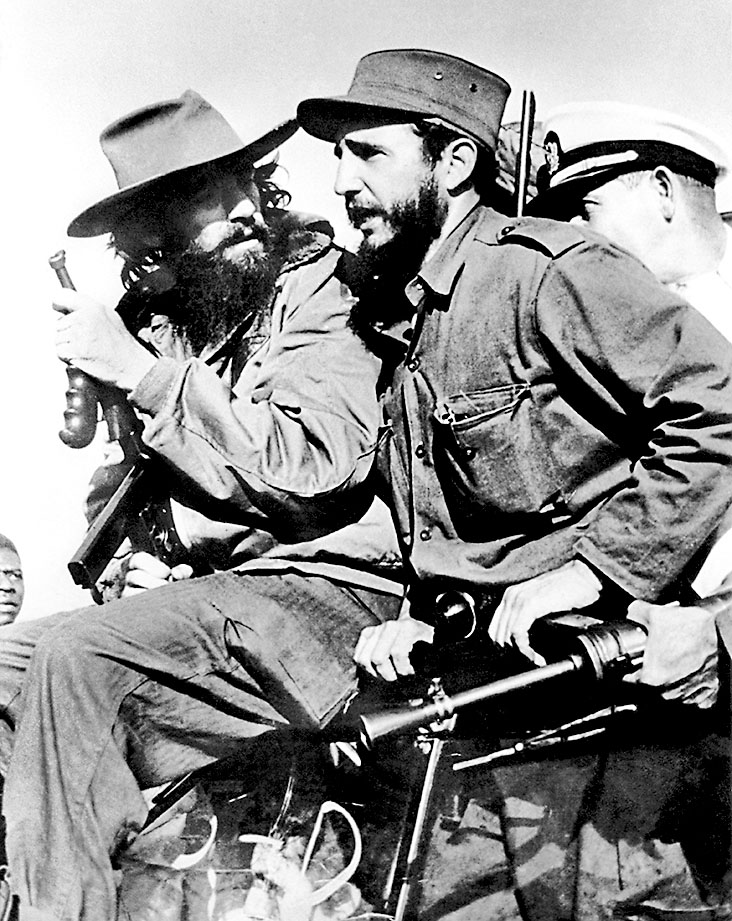 Camilo Cienfuegos y Fidel Castro en enero de 1959. (AFP)