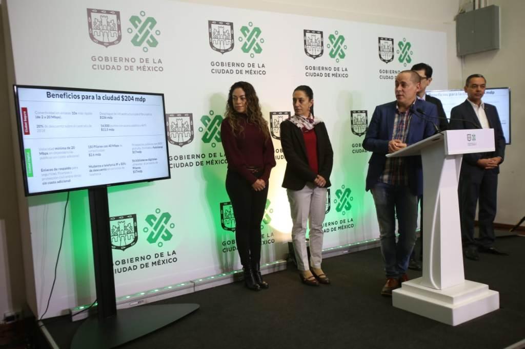 El gobierno capitalino explicó que los postes darán internet gratis de 20 megas de velocidad. | Juan Carlos Bautista