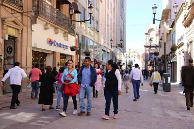 Locales en zona Centro de la ciudad buscan cómo reducir las pérdidas por robos (Dany Béjar)