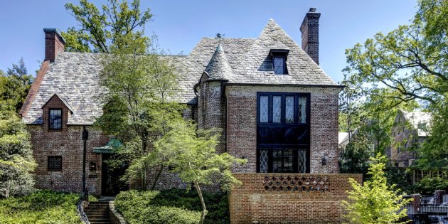 Los Obama viven en una casa de casi 800 metros cuadrados con nueve habitaciones y ocho baños. (Especial)