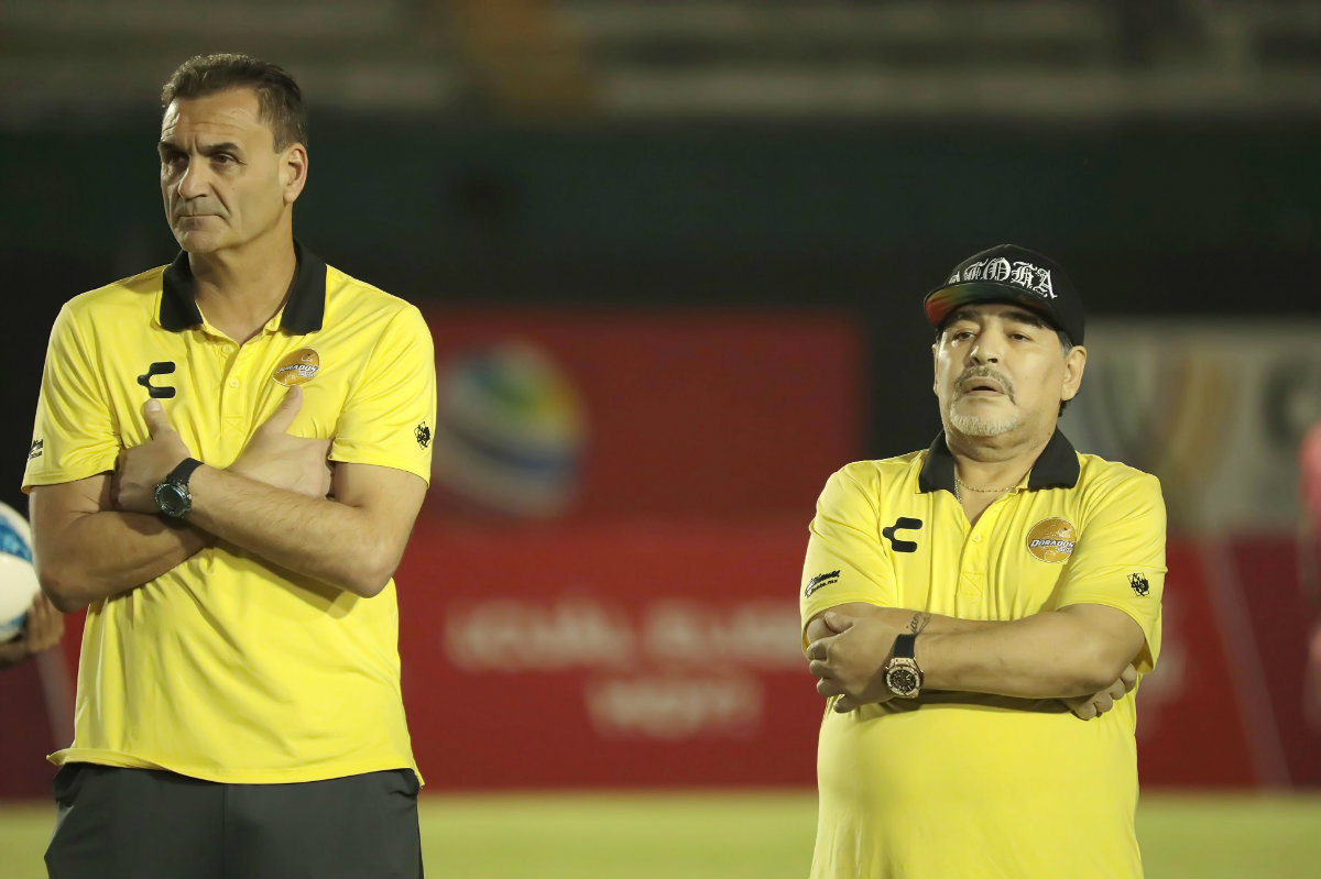 Luis Islas y Diego Armando Maradona (Imago7)