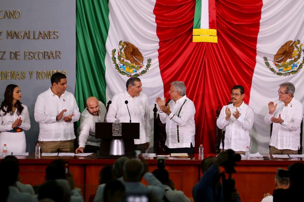 El presidente Andrés Manuel López Obrador aseguró que EZLN está en su derecho de protestar (Jorge Carballo)