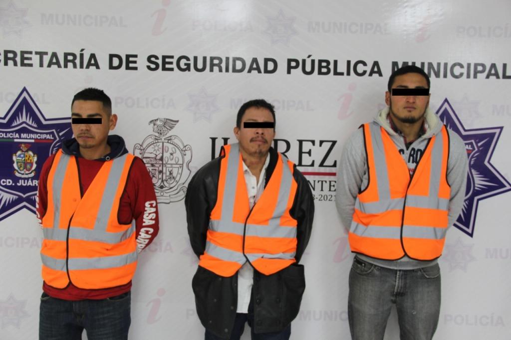 Los sicarios fueron puestos a disposición de las autoridades. (Especial)