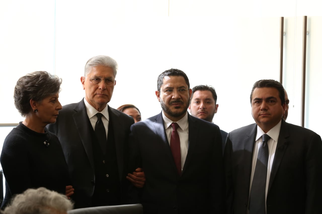 Martí Batres dijo que en periodo extraordinario, a mediados de enero, podría discutirse la creación de la Guardia Nacional. (Octavio Hoyos)