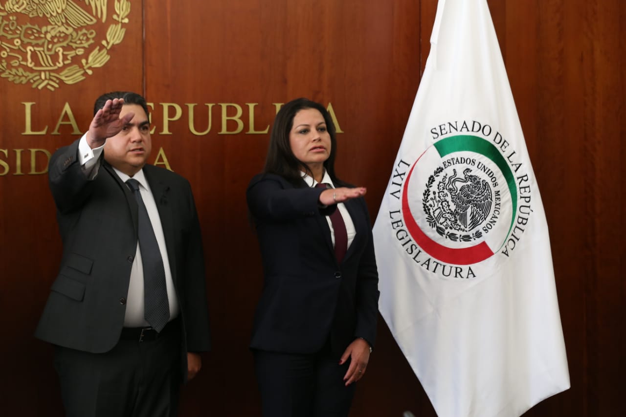 Rinde protesta en el Senado suplente de Rafael Moreno Valle (Octavio Hoyos)