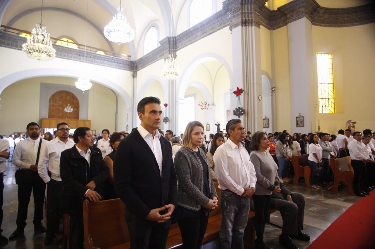 Organizaron una misa para recordar a la gobernadora Martha Erika Alonso y al senador Rafael Moreno Valle (Andrés Lobato)