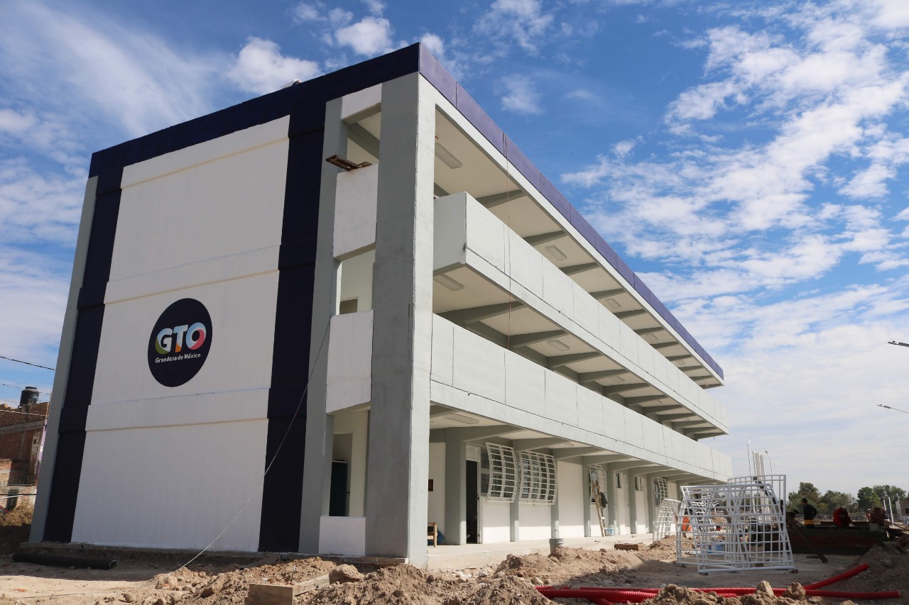 Prepa militarizada tiene 96 % de avance