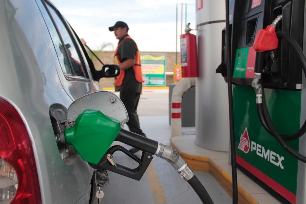 Por la cantidad de transporte que se moviliza en los 20 municipios de esta región de Tehuacán, están instaladas 28 gasolineras (Agencia Enfoque)