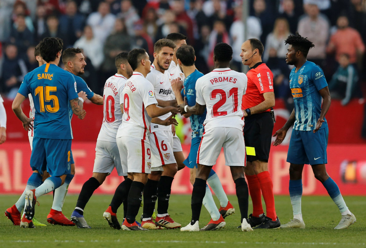 Hubo conato de bronca en el partido (Reuters)