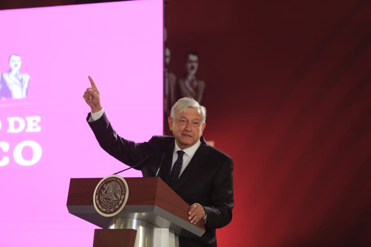 Precisó AMLO que se cerraron válvulas que se abrían y que llevaban a que se ordeñaban los ductos (Ariana Pérez)