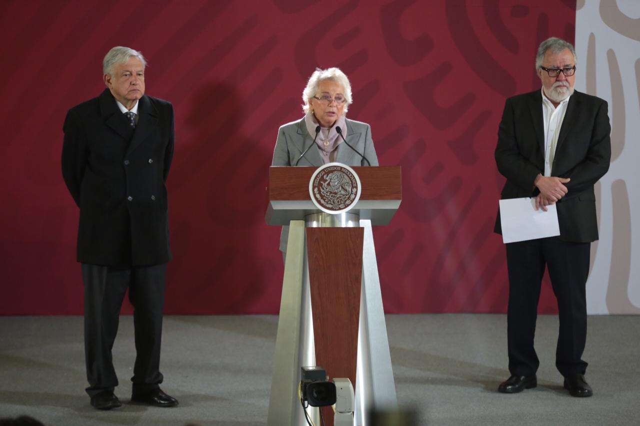 Andrés Manuel López Obrador, Olga Sánchez Cordero y Alejandro Encinas. (Jesús Quintanar)
