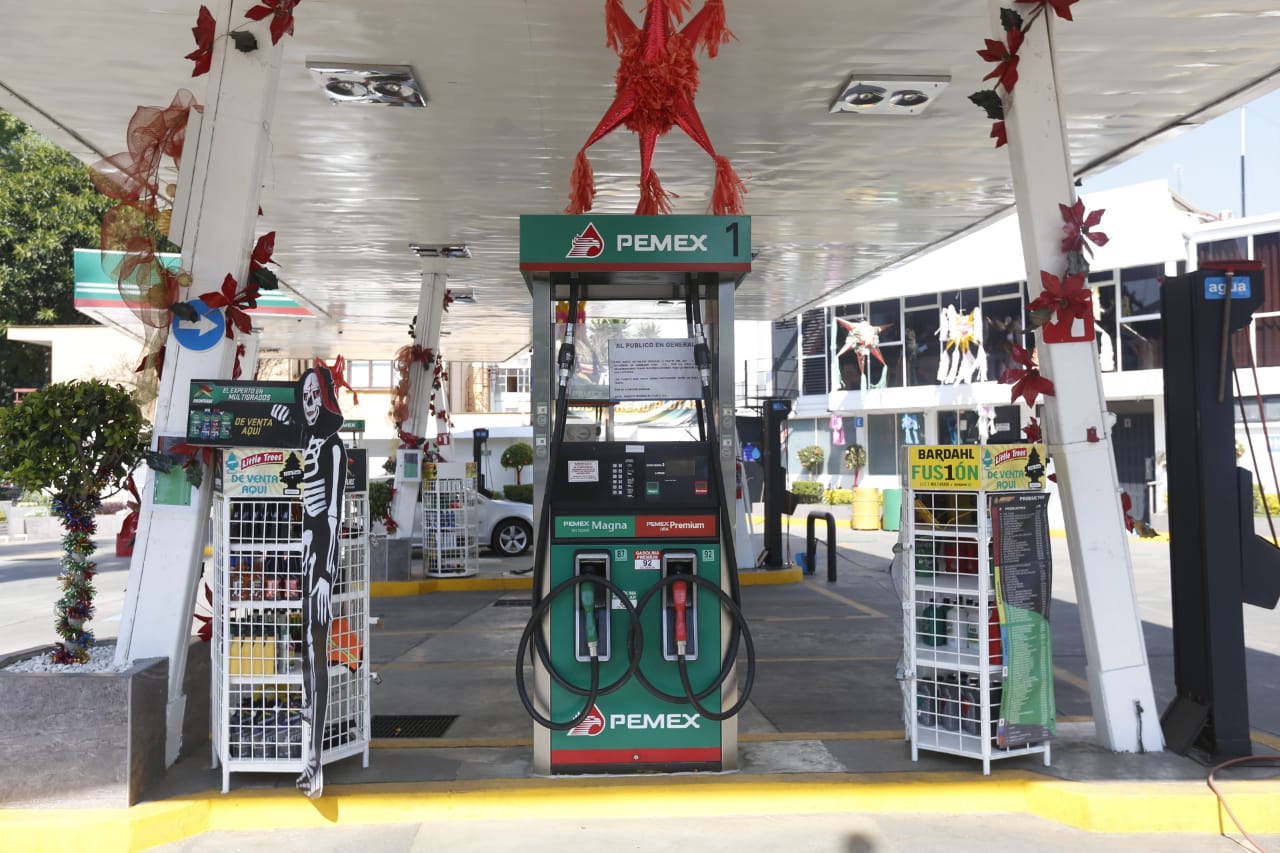 En gasolineras de la Ciudad de México se ha reportado desabasto de combustible. (Araceli López)