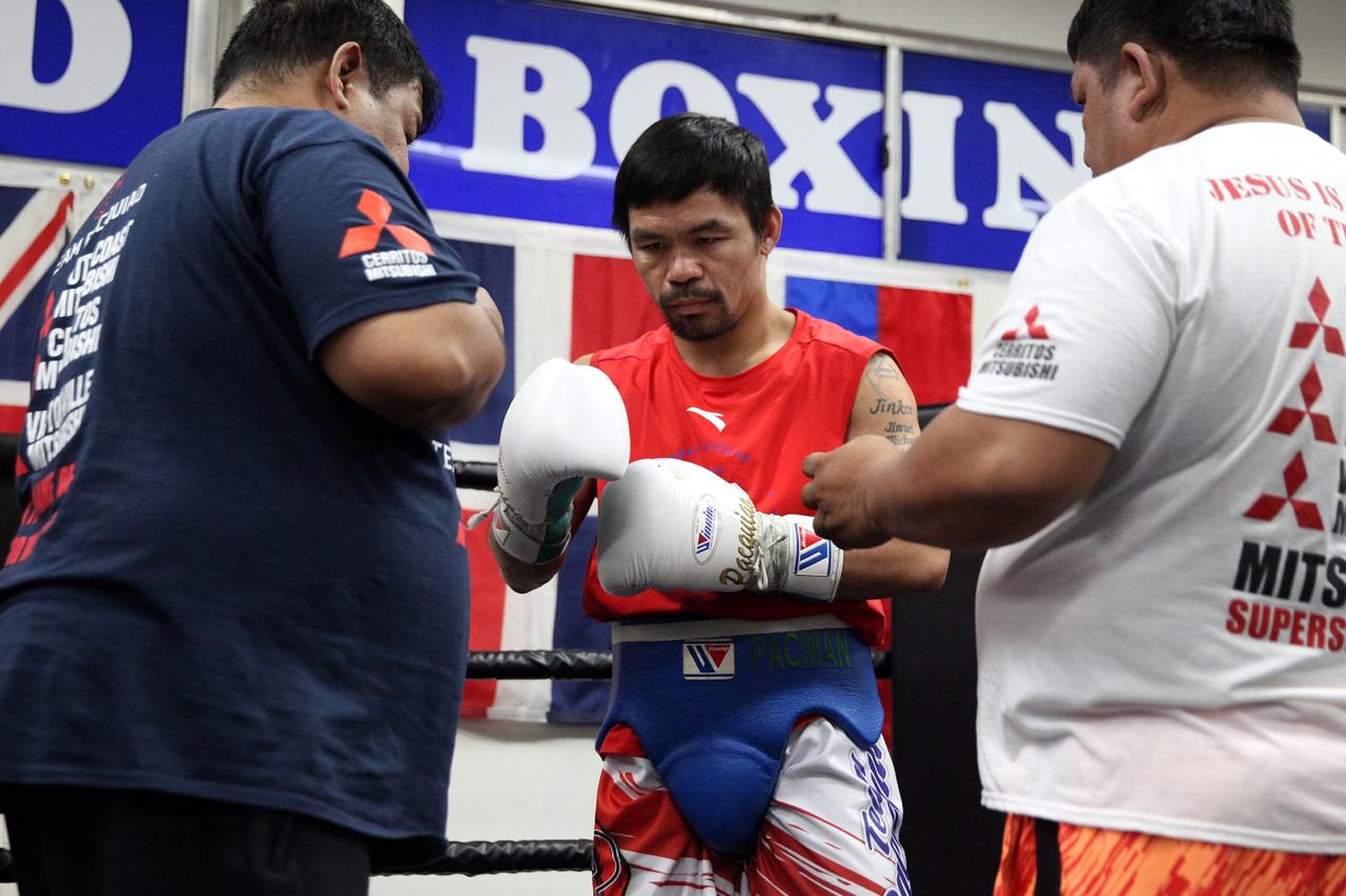 Manny Pacquiao entrenó con la mira en su combate contra Adrien Broner (Chris Farina)