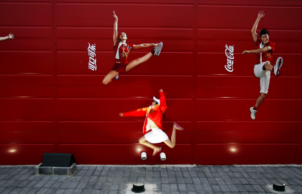 La compañía de refrescos pudo haber estado involucrada en la manipulación de un estudio en China. (AP )