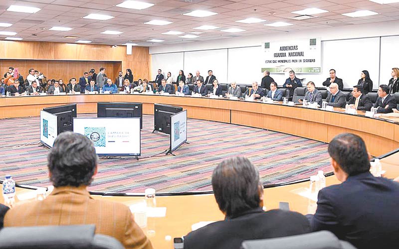 La reunión se realizó en la Cámara de Diputados. (ESPECIAL)