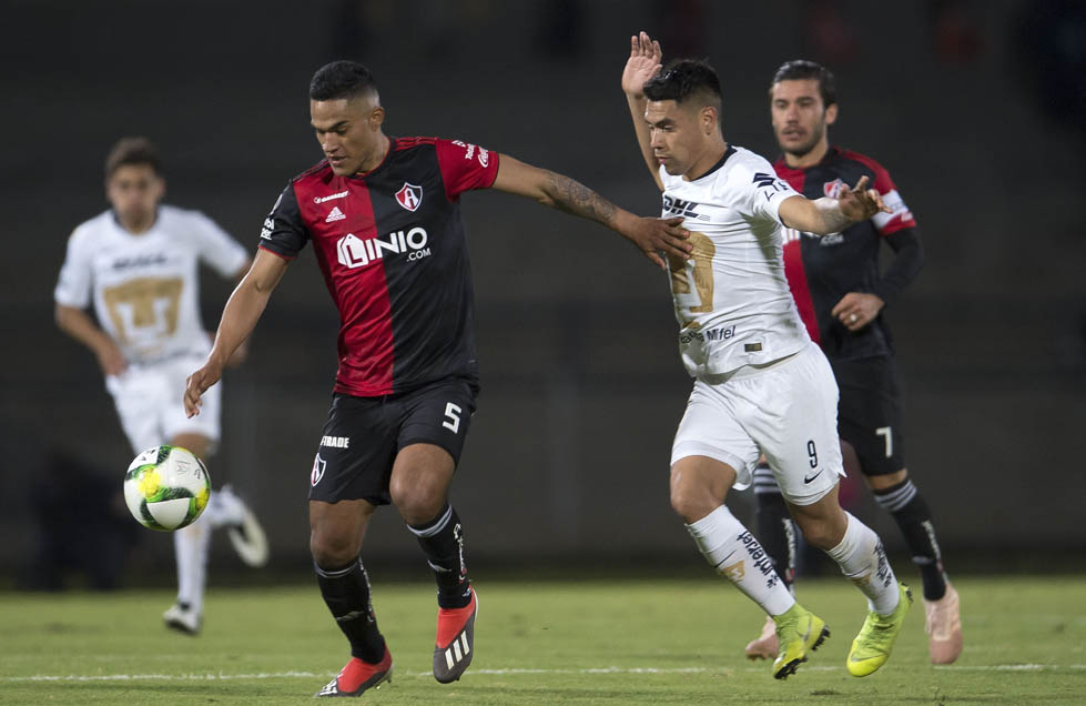 Anderson Santamaría llegó a la defensa de Atlas (Mexsport)