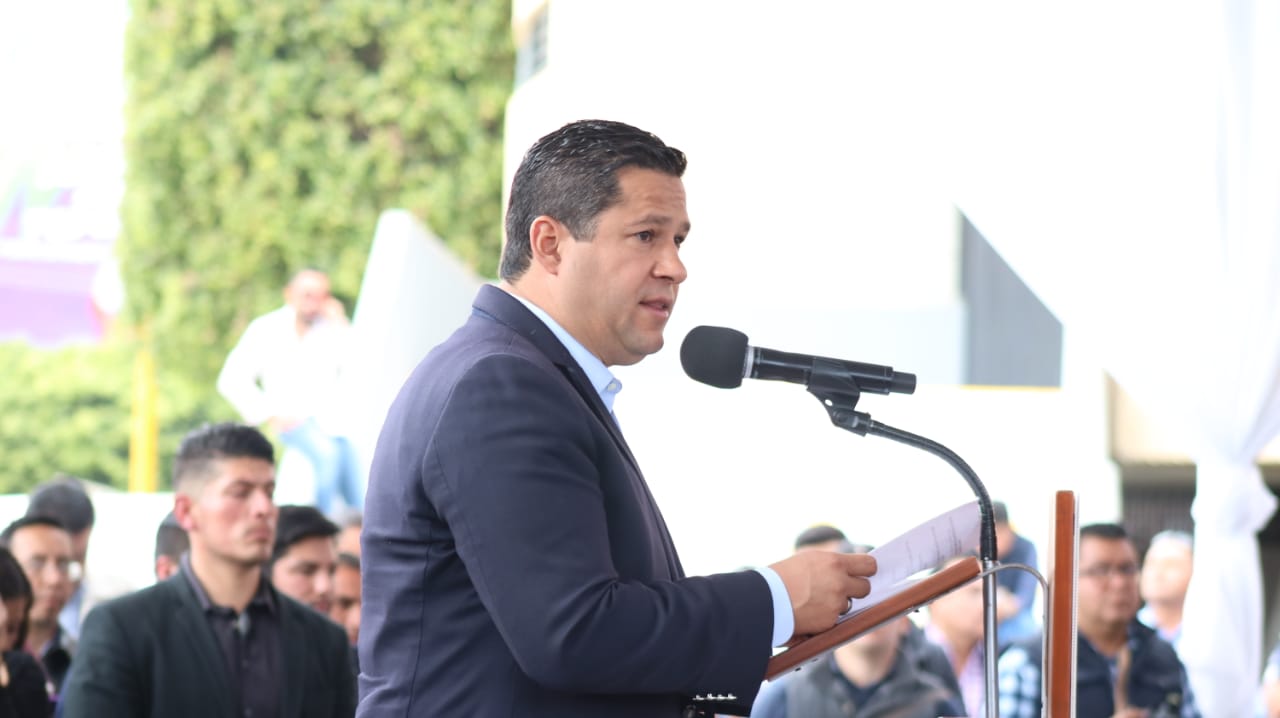 Gobernador del estado, Diego Sinhue Rodríguez