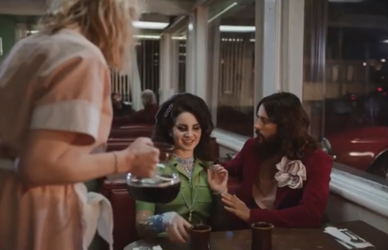 Lana del Rey y Jared Leto son la nueva imagen del perfume de Gucci. (Instagram @guccibeauty)