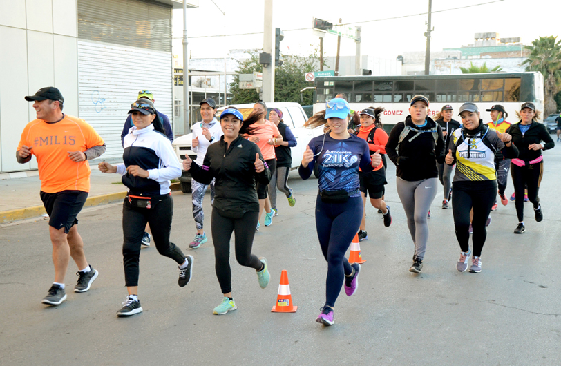 Participaron 450 atletas en un recorrido de 20 kilómetros. (Óscar Wong)