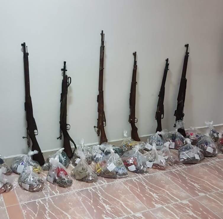 Decomiso de armamento.