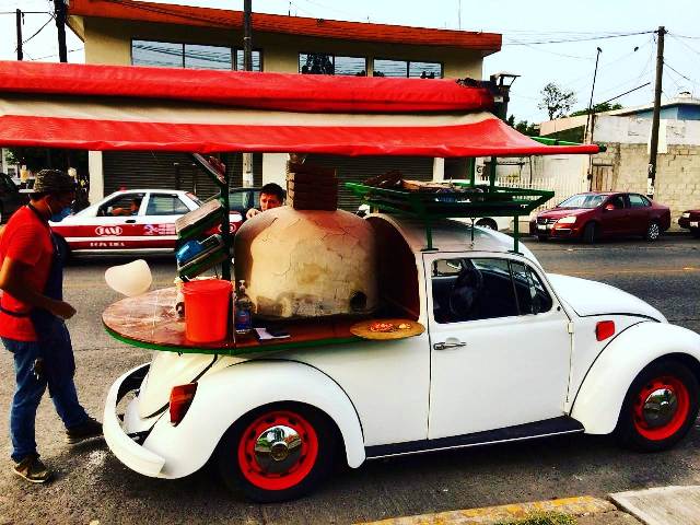 El Bochorno, una pizzeríaa ambulante.
