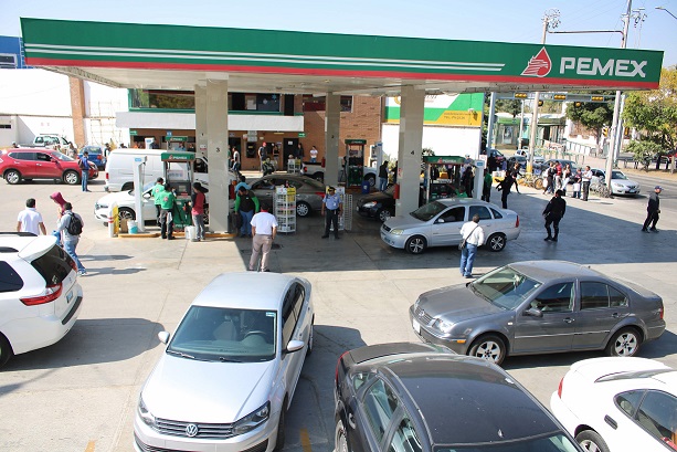 Las empresas de la construcción están asimilando el desabasto de gasolina