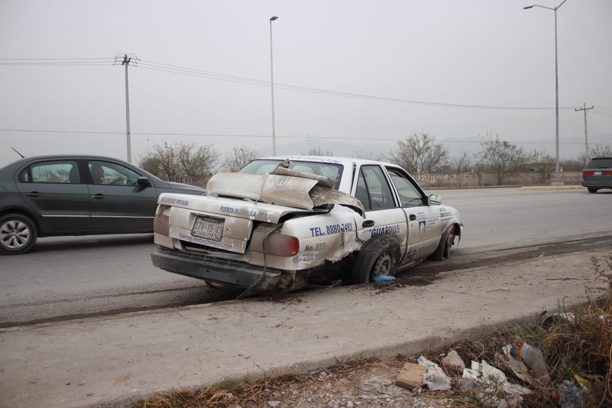 De acuerdo al peritaje, la unidad perdió el control debido al exceso de velocidad. (Especial)