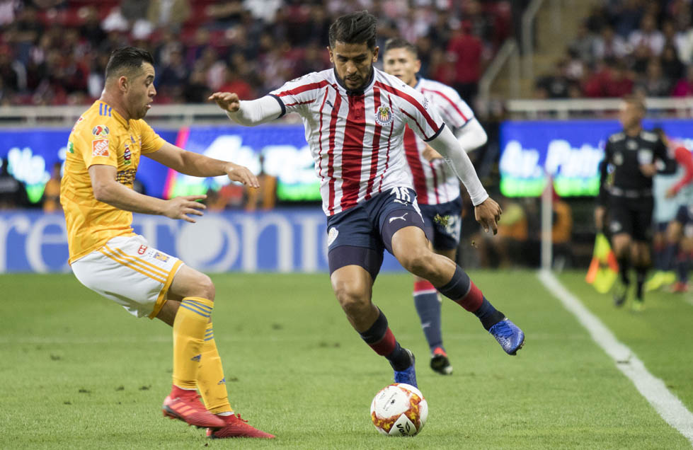 Miguel Ponce, jugador de Chivas (Mexsport).