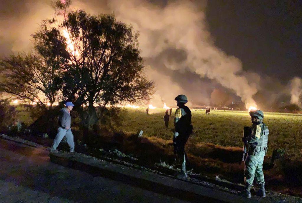La explosión en una toma clandestina en Hidalgo ha dejado 20 muertos. (AFP)