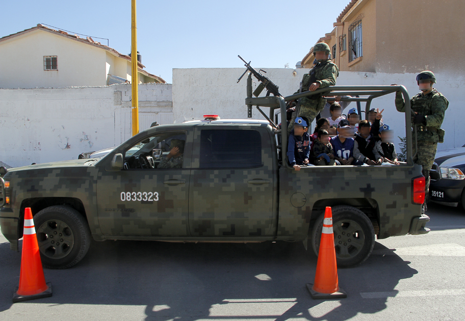 El gobernador de Durango señaló que se trata de los mismos militares que han apoyado a la ciudadanía en otras ocasiones. (Notivox Digital)