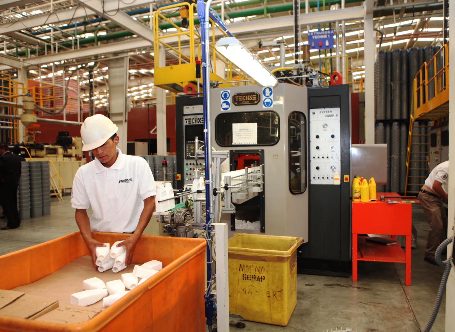 Las pérdidas económicas en el sector industrial en la entidad, resaltó, suman más de 2 mil 500 mdp. (