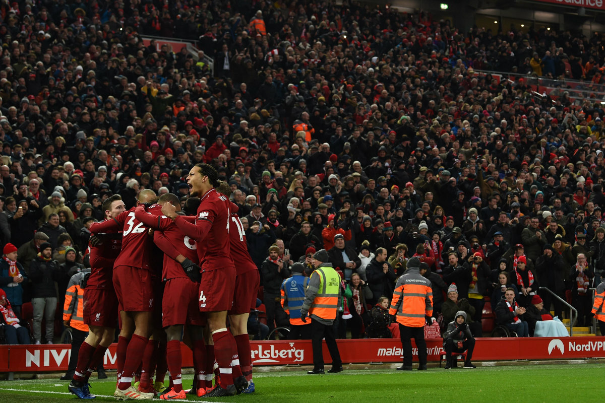 Liverpool vence 4-3 al Crystal Palace (AFP)