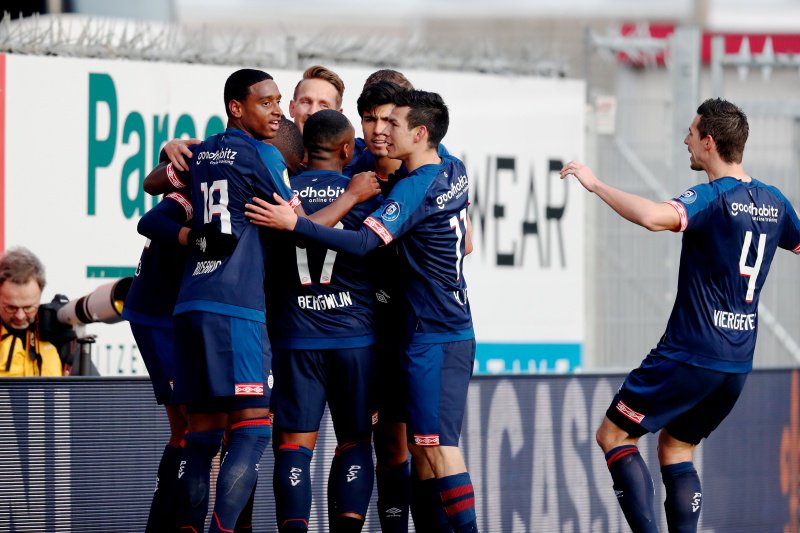 El PSV igualó a 2 contra el Emmen (Twitter @PSV)
