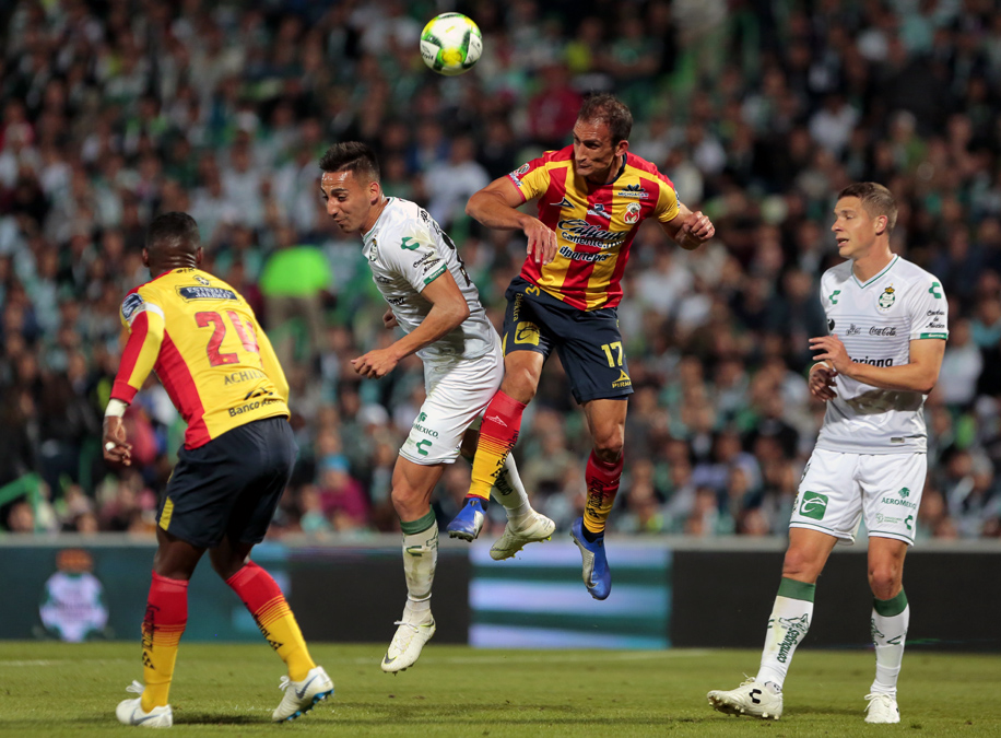 En ocasiones, el director técnico de los Guerreros suma a la dupla a Ayrtron Preciado. (Manuel Guadarrama)