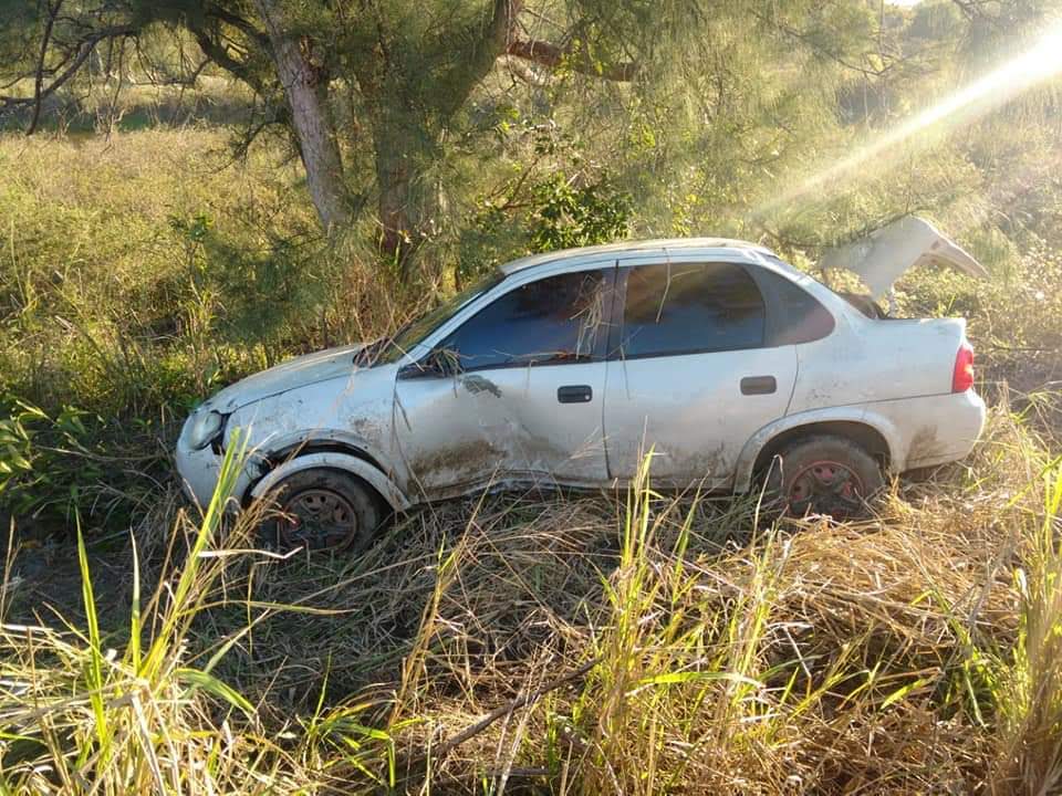 Auto volcado.