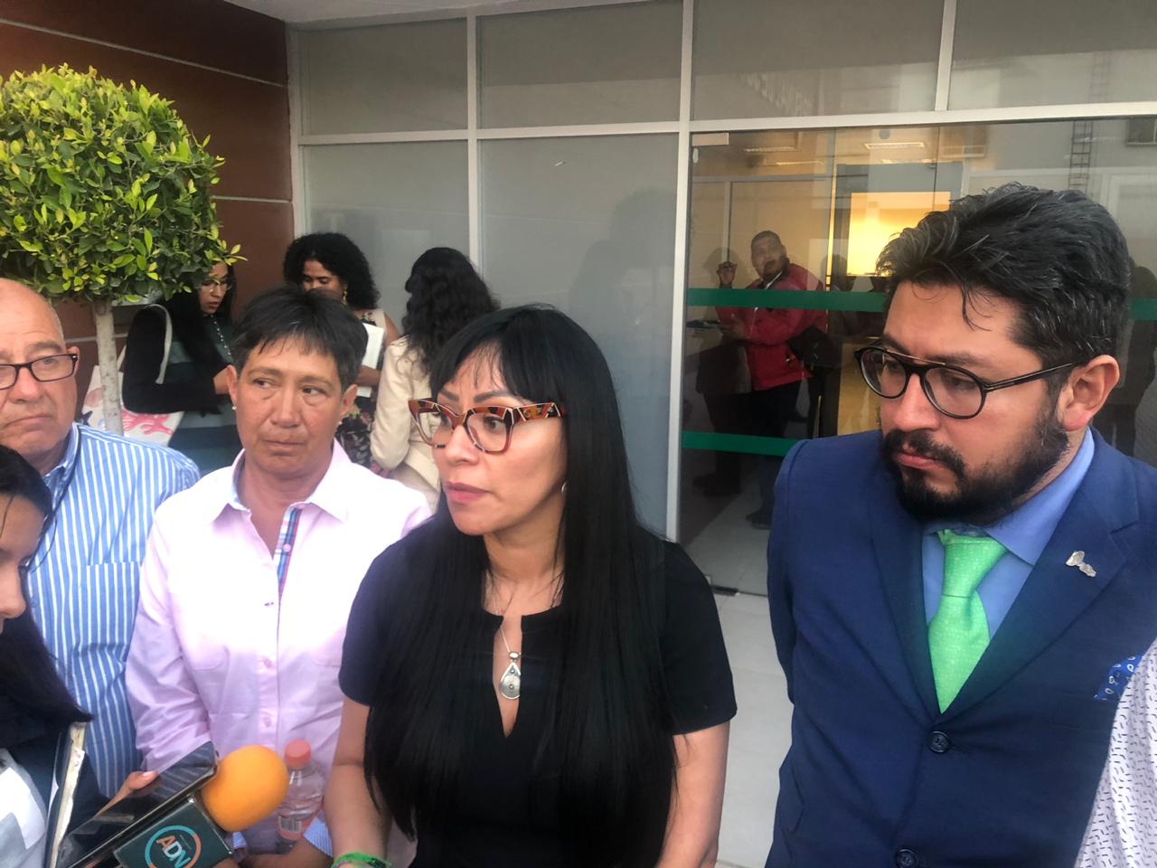 Karla Michel Salas, abogada de la joven, presentó informes con testigos médicos y psicológicos.