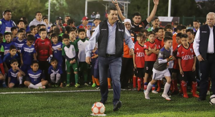 Complejo deportivo "Adolfo Ruiz Cortines"